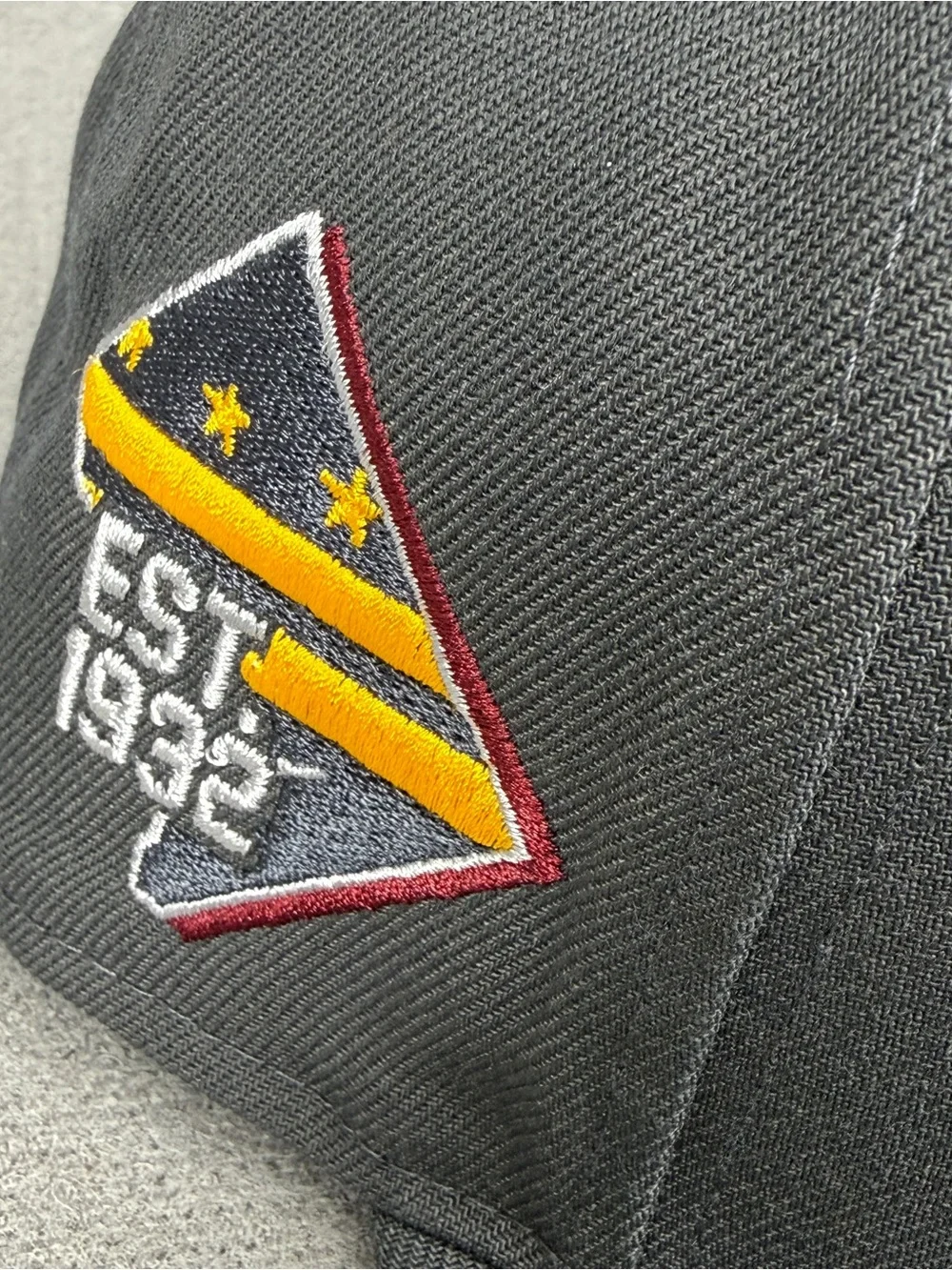 New Era Washington Commanders Hat NFL Draft 9Ffity Snapback Graphite Side Patch